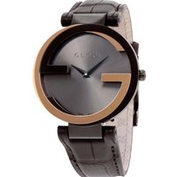 Montre pour femme Gucci YA133304 Interlocking-G avec cadran noir et cuir marron — Montres pour femmes
