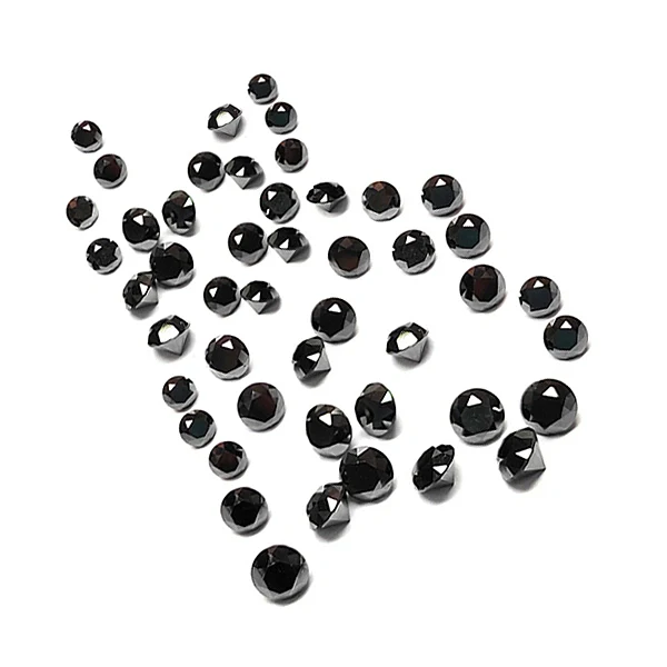 Lot de diamants noirs calibrés taillés en rond de 1 carat - GemoneDiamonds