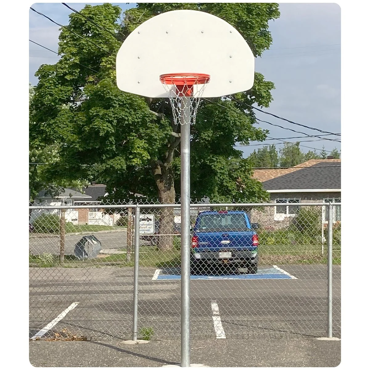 Ensemble de panier de basketball extérieur double anneau — Équipement de conditionnement physique