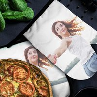 Custom Oven Mitts & Pot Holders Set — Kitchen Gadgets