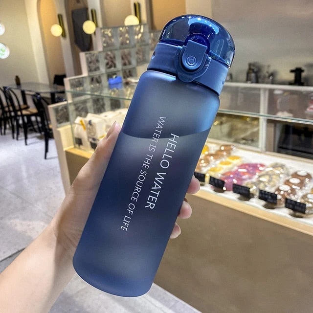 Bouteille d'eau Encalife 780ml - Design bleu givré — Sports de bouteille d'eau