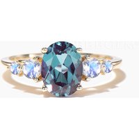 Oval Cut Color-change Alexandrite Engagement Ring Moonstone Cluster Ring — Engagement Rings