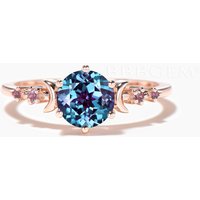 Round Color-change Alexandrite Engagment Ring Amethyst Moon Celestial Ring — Stackable Rings