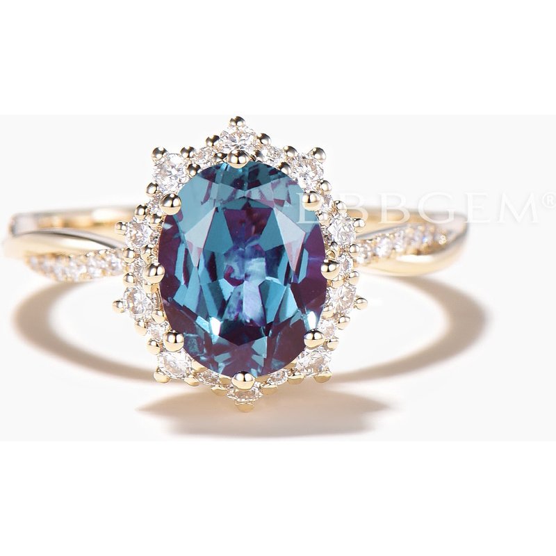 Oval Cut Color-change Alexandrite Engagement Ring Diamond Halo Twisted Ring — Engagement Rings