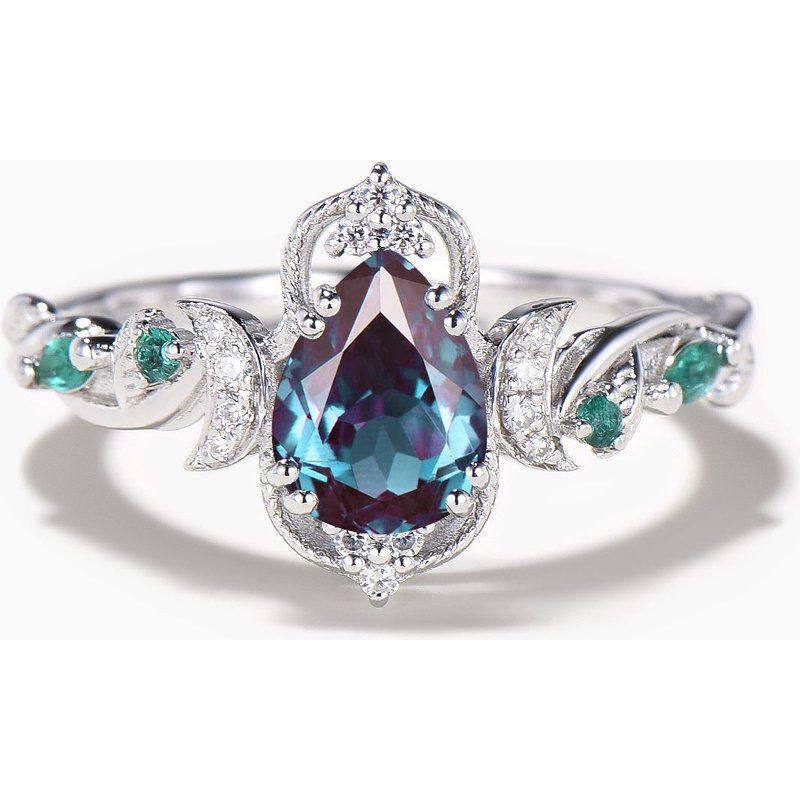 Pear Cut Color-change Alexandrite Engagement Ring Diamond Moon Twisted Ring — Engagement Rings
