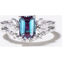 Bague de fiançailles en alexandrite taille émeraude avec ensemble de diamants