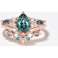 Bague de fiançailles en saphir vert en forme de goutte par BBBGEM