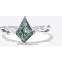Bague de fiançailles en argent avec agate mousse en forme de cerf-volant
