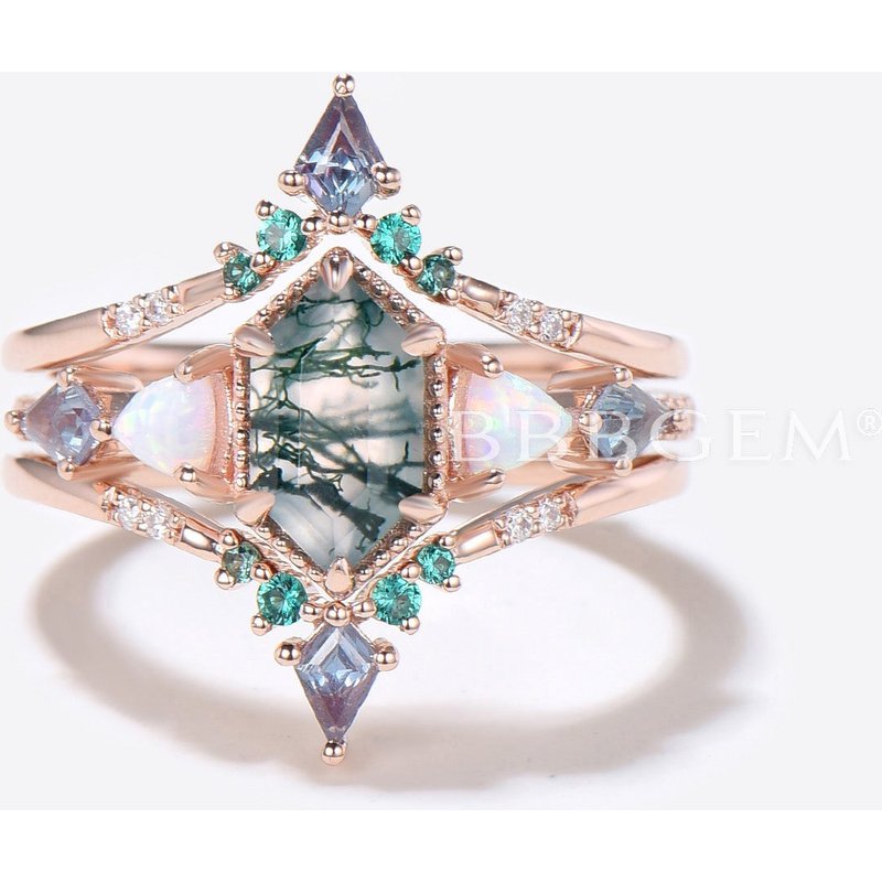 Ensemble de Bague de Fiançailles Hexagonale en Agate Mousse — Bagues de fiançailles