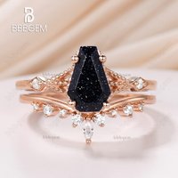 Ensemble de Bagues en Pierre Bleue en Forme de Coffre en Or Rose pour Mariage