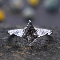 Bague en Quartz Rutilé Noir en Forme de Cerf-Volant
