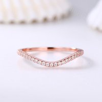 Bague de mariage en diamant demi-éternité en or rose courbé — Bijoux de mariage