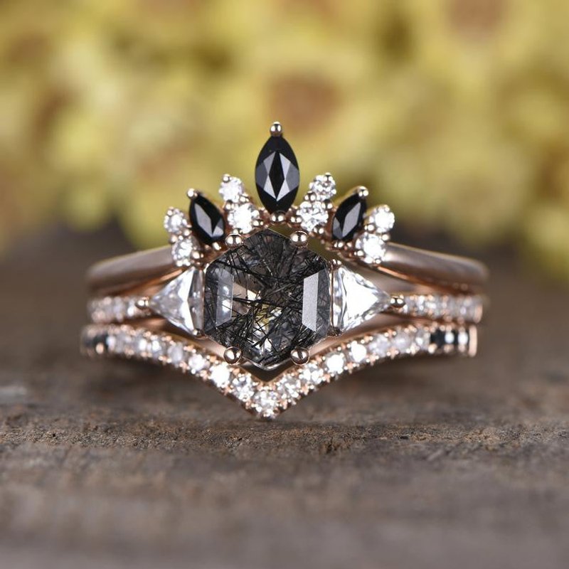 Ensemble de Bague de Fiançailles en Quartz Rutilé Noir en Or Rose — Bagues de fiançailles