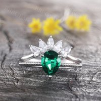 Bague Empilable Émeraude Taillée Marquise par BBBGEM — Anneaux empilables