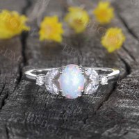 Bague de fiançailles Art Déco Opale Moissanite Diamant