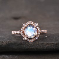 Bague de fiançailles Cordelia en Pierre de Lune et Diamants avec Milgrain