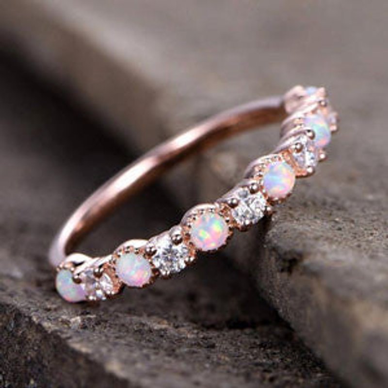 Bague de mariage vintage en opale et CZ demi-éternité 14k or rose — Bijoux de mariage