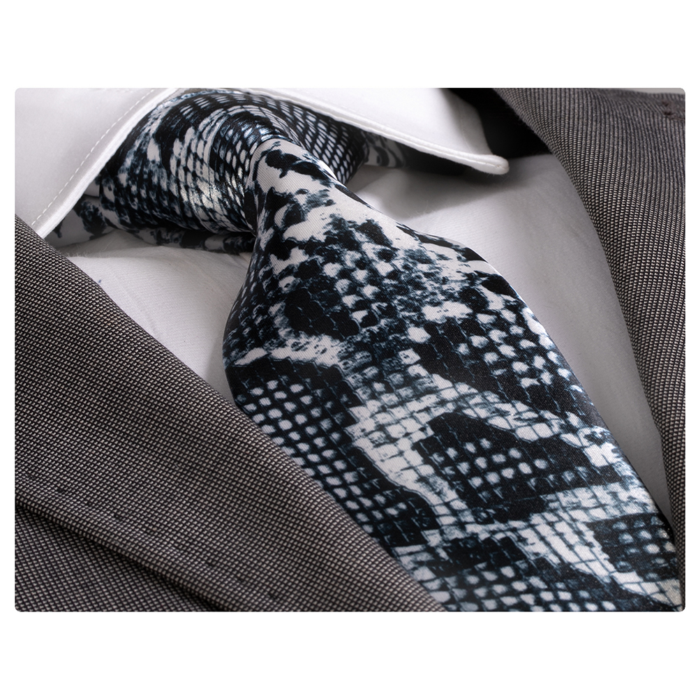 Cravate en soie noire et blanche à motif serpent avec boîte cadeau — Accessoires de mode