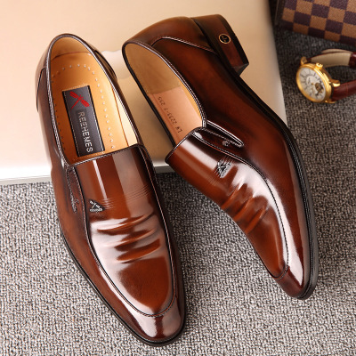Chaussures de ville en cuir verni Micro REEHEMES pour hommes — Chaussures décontractées pour hommes