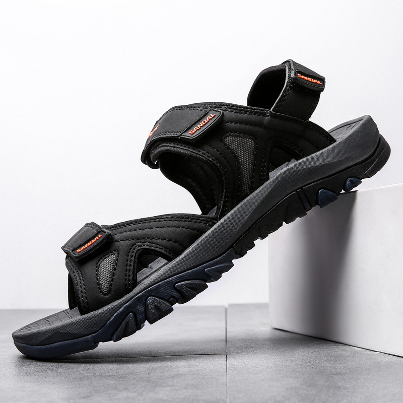 Sandales en cuir pour hommes - Chaussures décontractées polyvalentes — Chaussures décontractées pour hommes