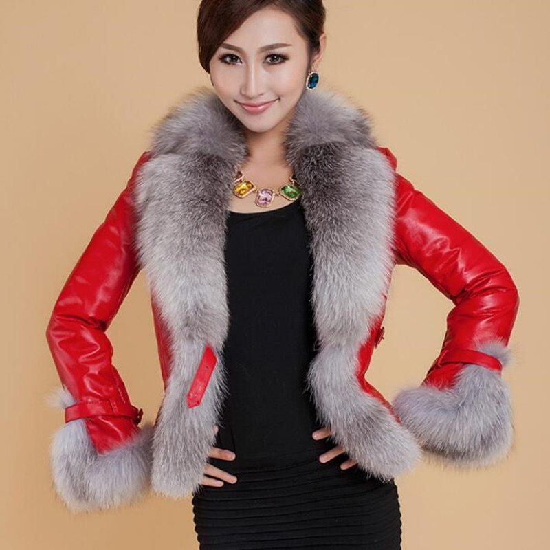 Manteau court en PU pour femmes avec col en fausse fourrure — Veste d'hiver Femme