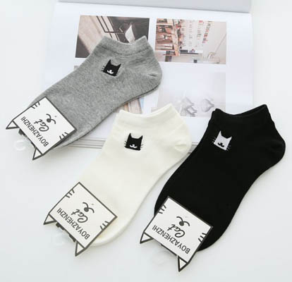 Chaussettes en Coton pour Femmes - 3 Paires de Chaussettes Courtes avec Chats — Accessoires de mode