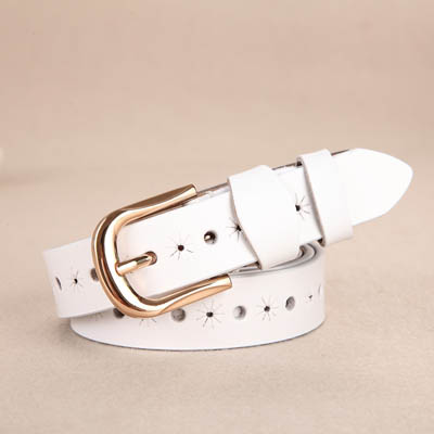 Women's Leather Belt - Retro Fashion Design