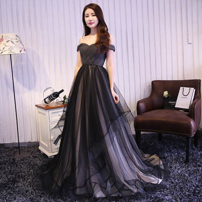 Robe de Soirée à Une Épaule — Robes pour femmes