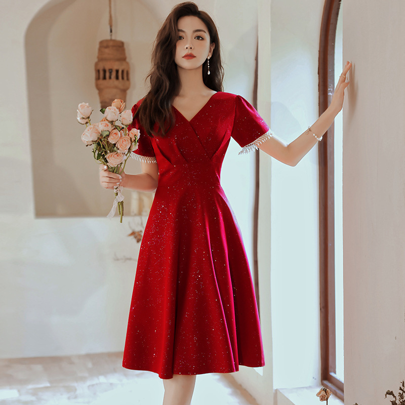 Robe de Mariée Toast Rouge Vin pour Engagement — Robes pour femmes