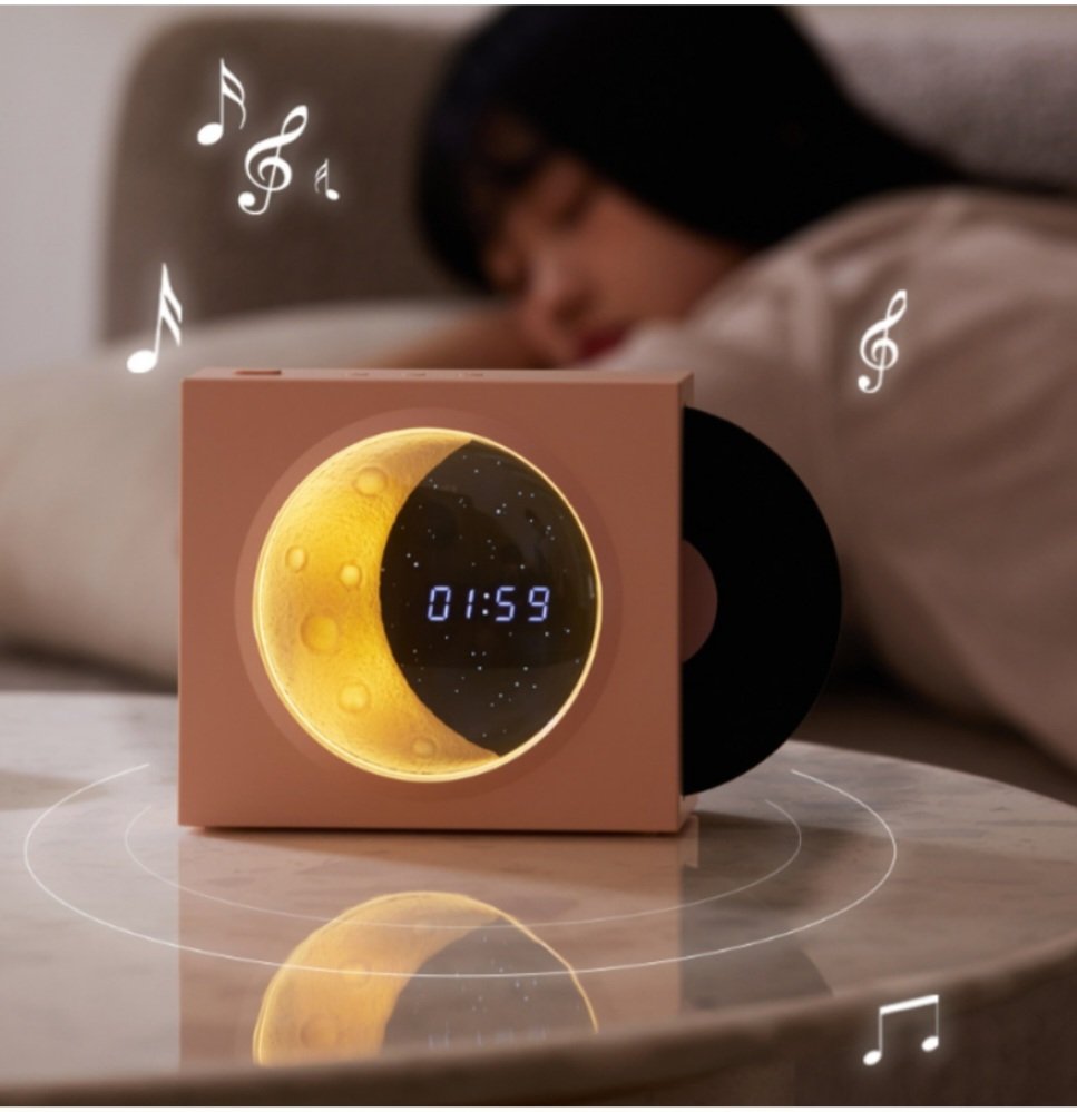 Moon Clock Bluetooth Speaker: Vintage Aesthetic & Portable Audio