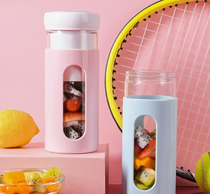 Portable Electric Blender | USB Rechargeable Smoothie & Juice Maker with Glass Liner
