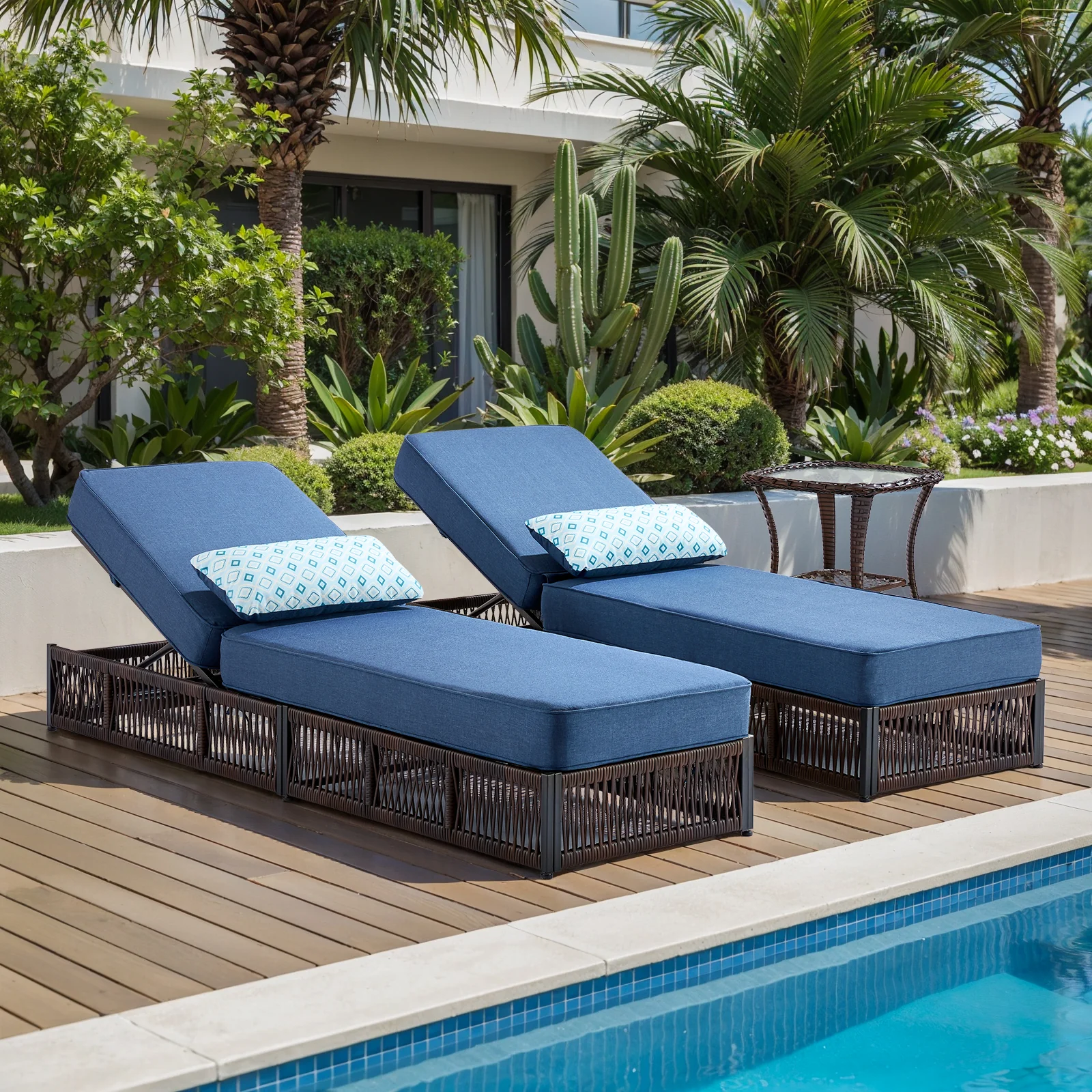 Ensemble de Chaises Longues en Osier de 3 Pièces avec 2 Chaises et Table d'Appoint — Mobilier de patio et d'extérieur