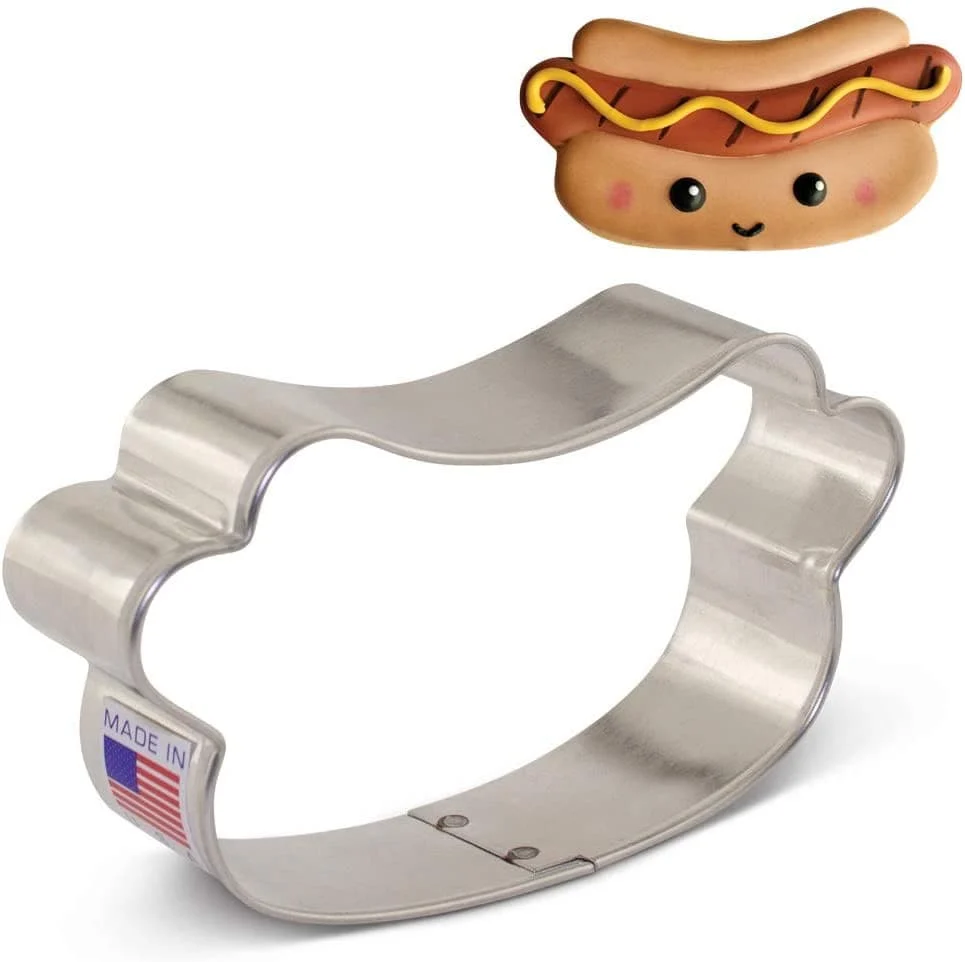 Emporte-pièce Hot Dog Ann Clark 4" x 2