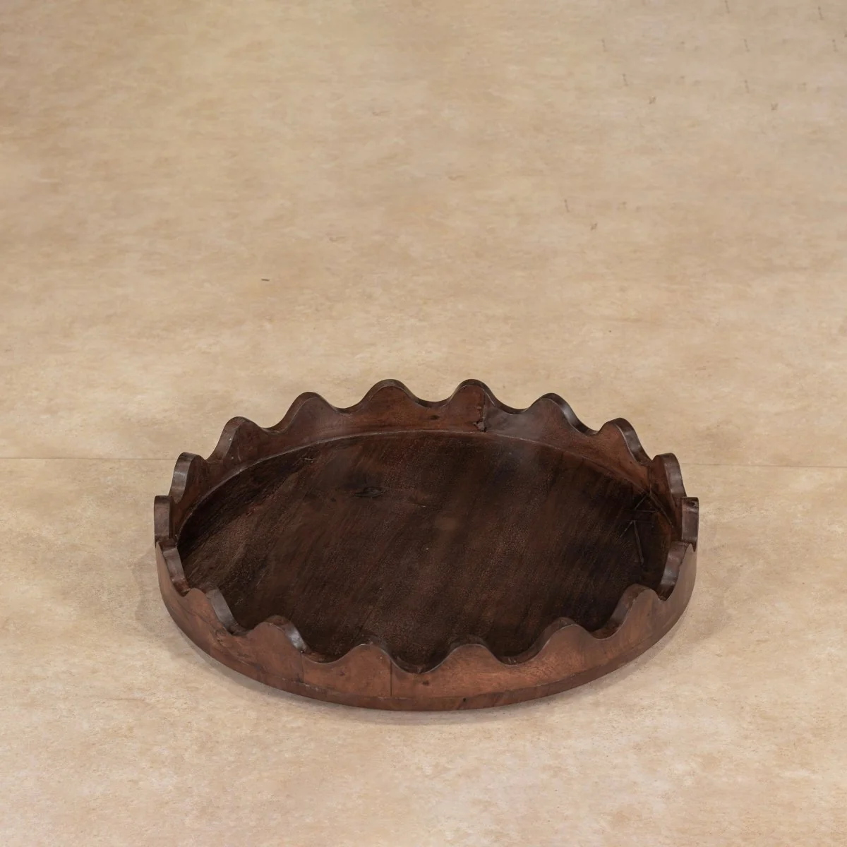 Plateau de Service à Bordure Sculptée - 12 x 12 x 3 pouces