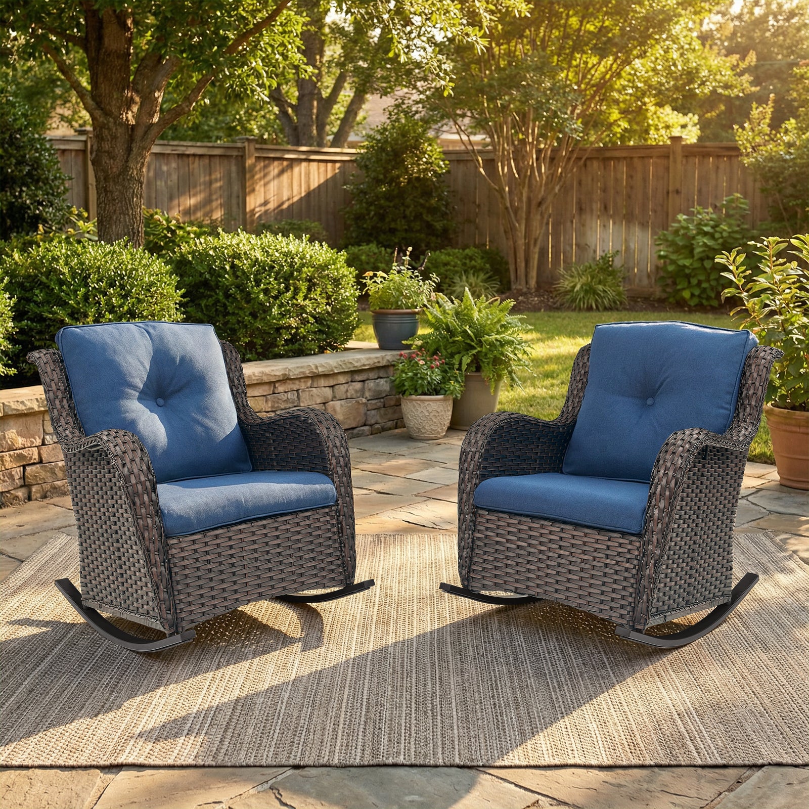 Ensemble de 2 chaises berçantes en osier Belord avec coussins Olefin — Mobilier de patio et d'extérieur
