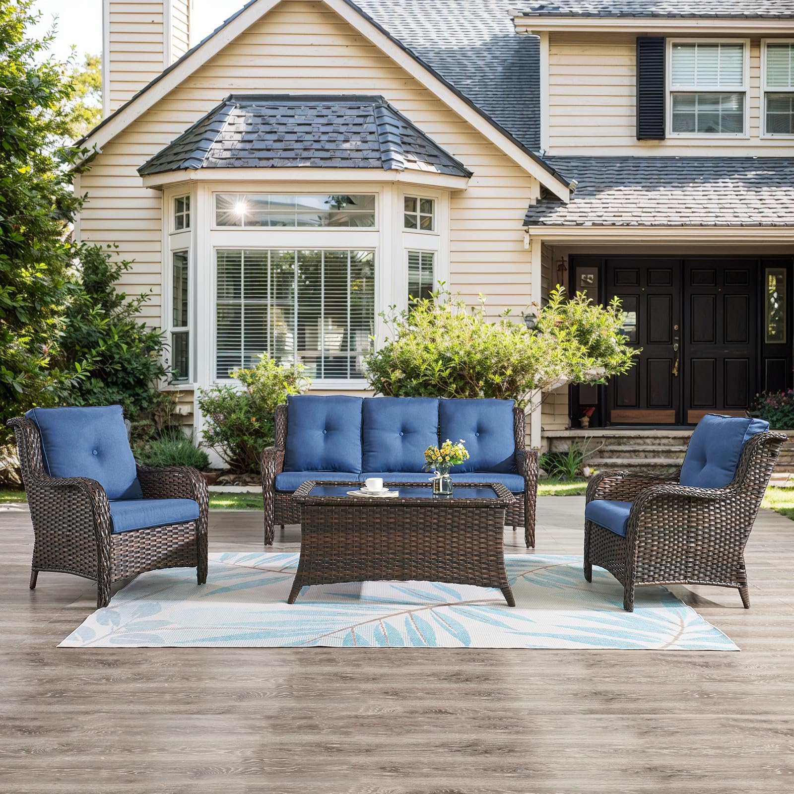 Ensemble de meubles de patio en osier de 4 pièces avec canapé et table — Mobilier de patio et d'extérieur