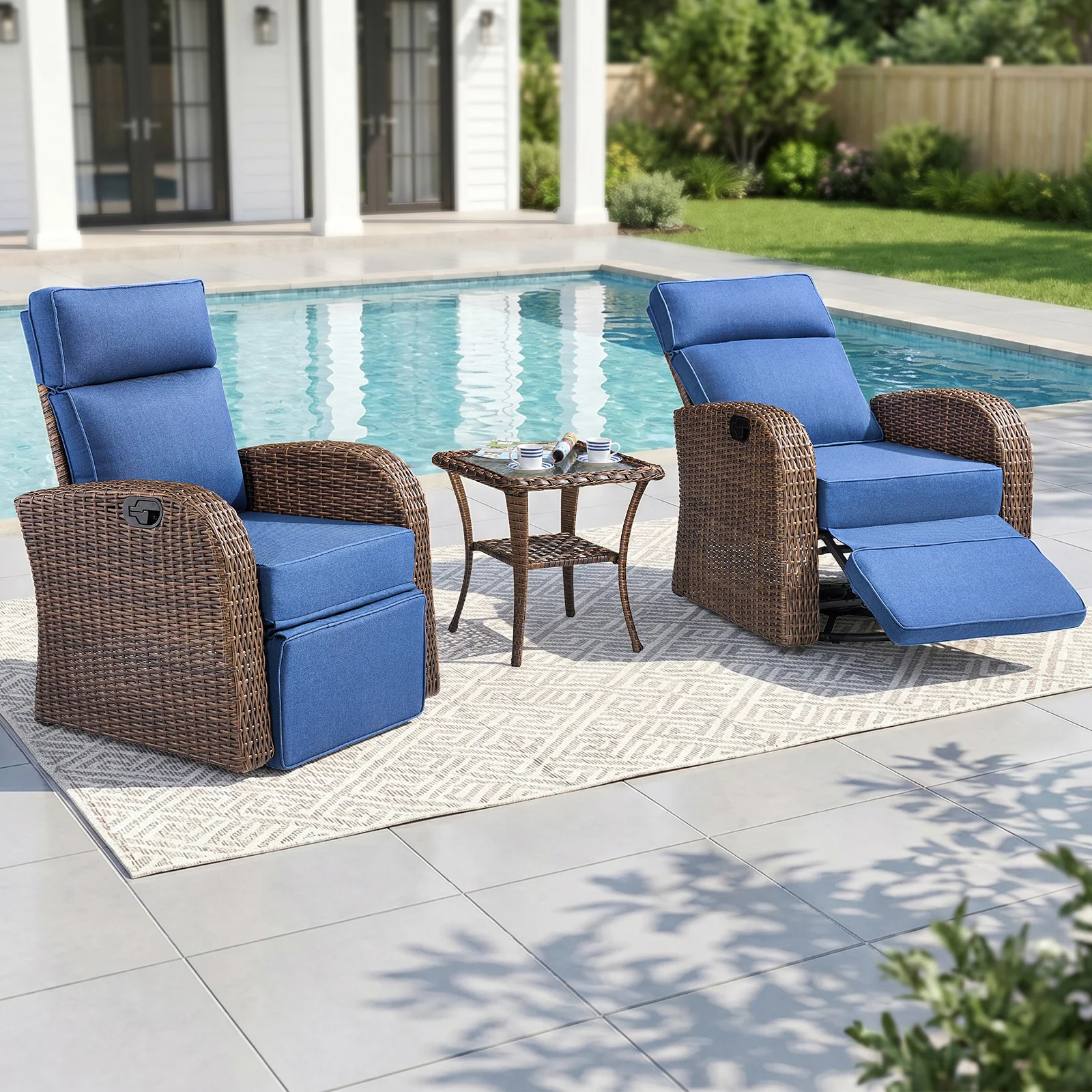Ensemble de fauteuils inclinables rotatifs Belord 2 pièces avec table d'appoint — Mobilier de patio et d'extérieur