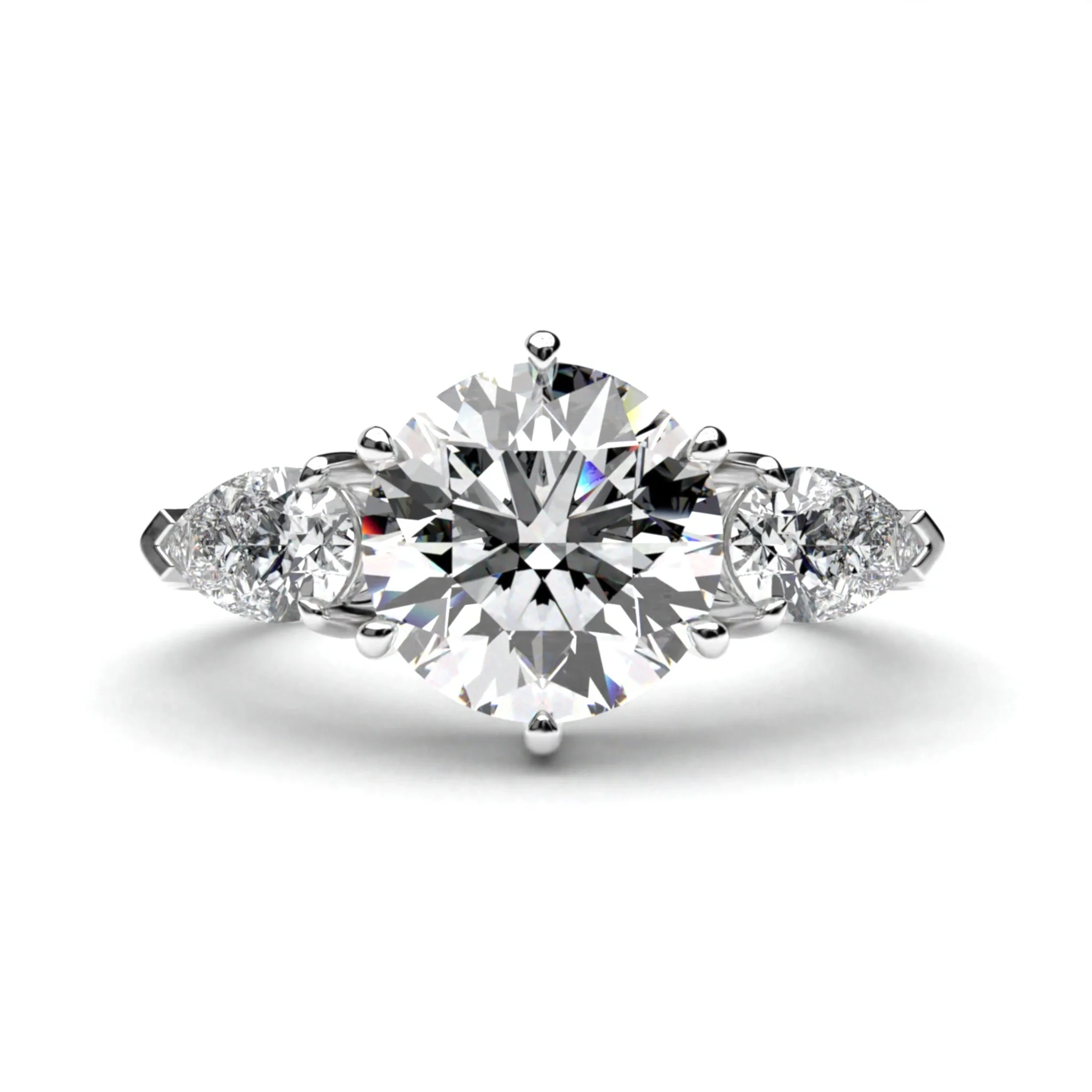 Bague en diamant de laboratoire de 3,75 Ct avec pierres latérales en poire — Anneaux empilables