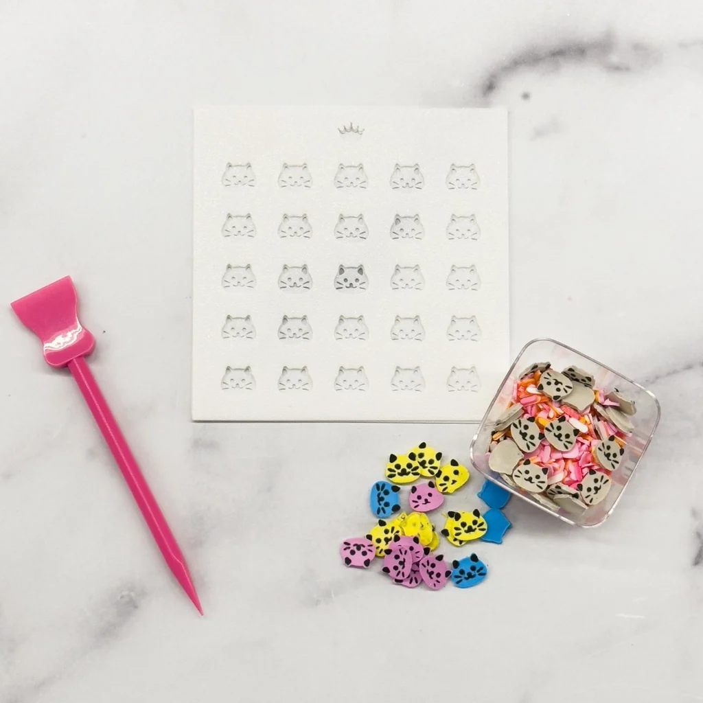 Cat Face 2pc Sprinkle Stencil by The Cookie Countess — Kitchen Gadgets