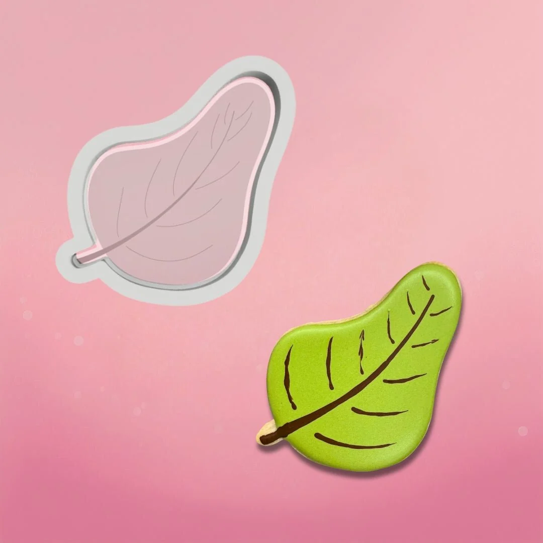 Emporte-pièce en forme de feuille de poire par The Cookie Countess — Gadgets de cuisine