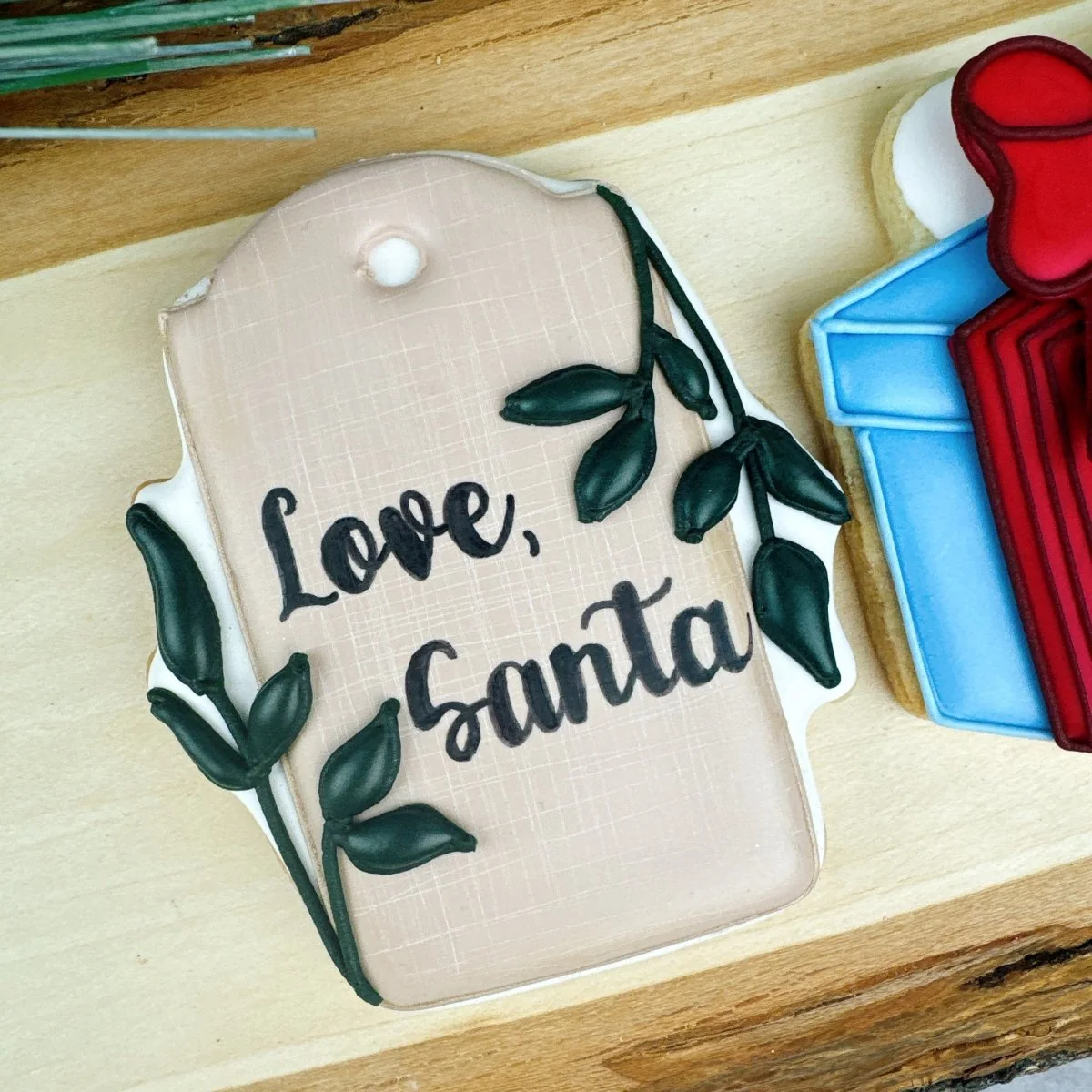 Gift Tag with Greenery Cookie Cutter by The Cookie Countess — Kitchen Gadgets