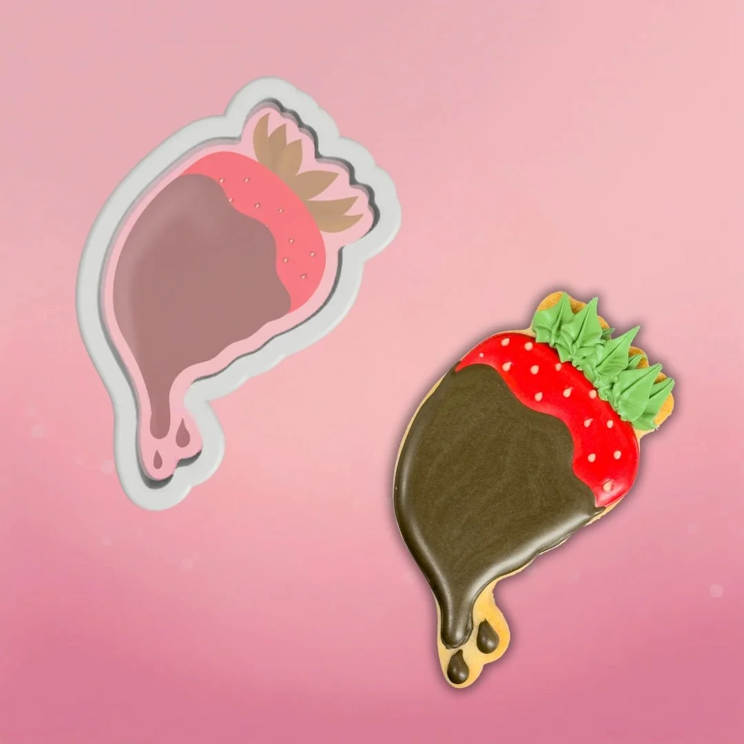 Emporte-pièce Fraise avec Coulée de Chocolat — Gadgets de cuisine