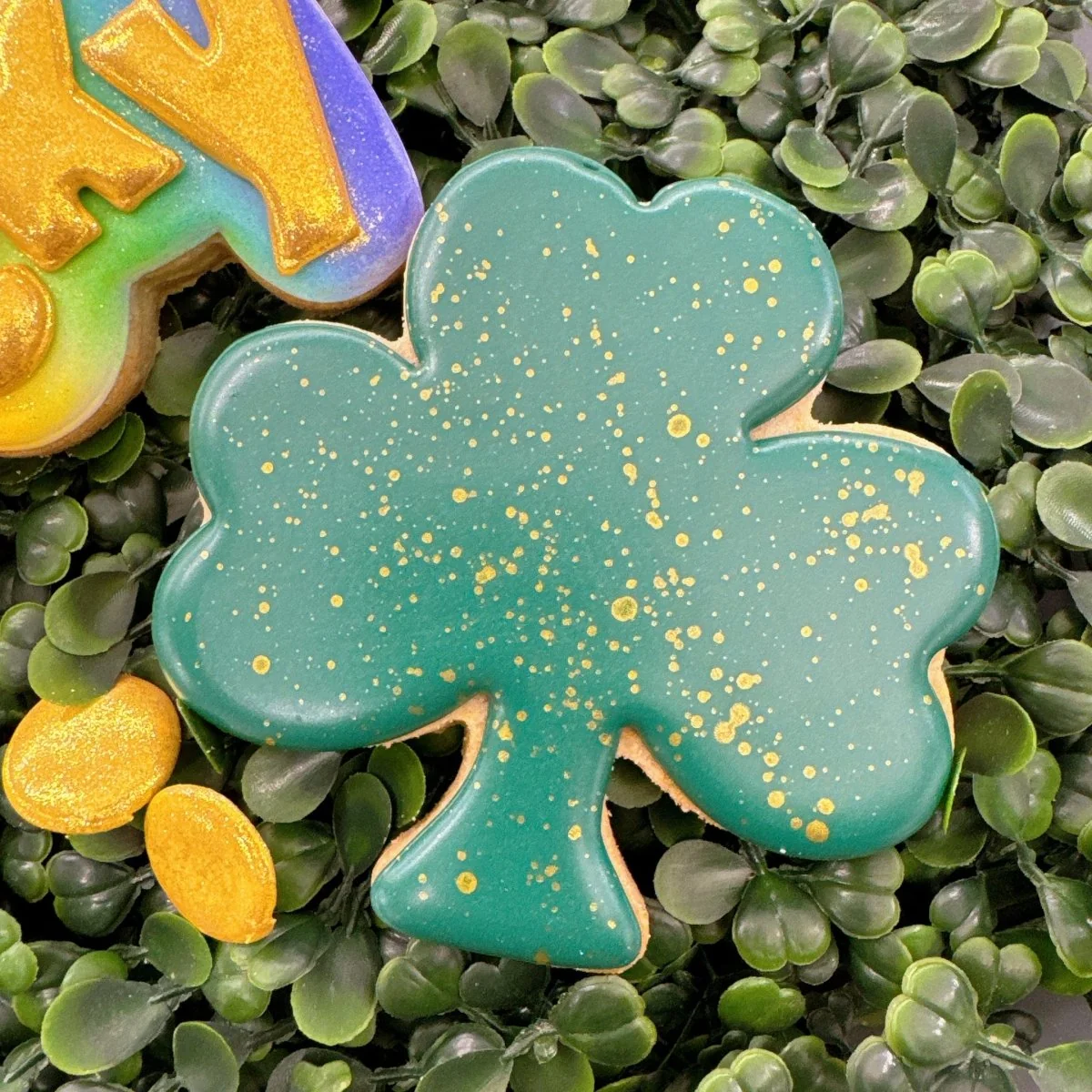 Shamrock Cookie Cutter by The Cookie Countess — Kitchen Gadgets