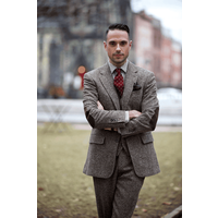 Costume en tweed gris avec revers en pointe et cravate bordeaux — Costumes et vestons pour hommes