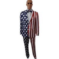 Tuxedo de bal pour hommes avec nœud papillon — Costumes et vestons pour hommes