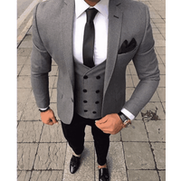 Costume gris avec pantalons noirs et revers en satin — Costumes et vestons pour hommes