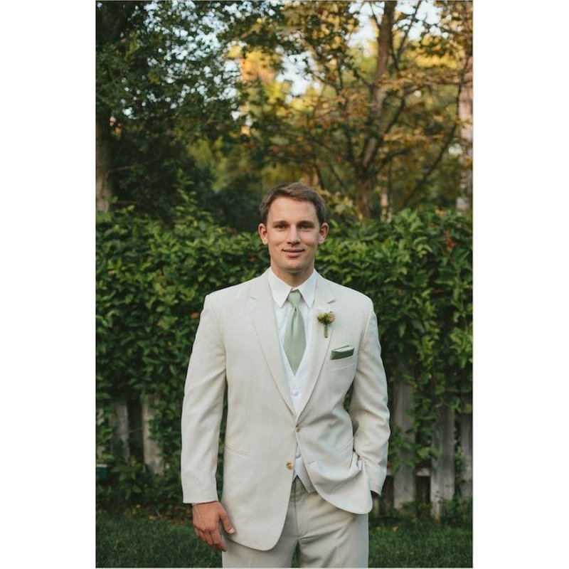 Costume de Groomsmen Vert Sauge avec Gilet Assorti — Costumes et vestons pour hommes