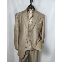 Tuxedo pour hommes en tan, coupe slim pour témoins
