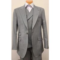 Alberto Nardoni Men's Classic Fit Suit with Double Breasted Vest — Mens Suits & Blazers