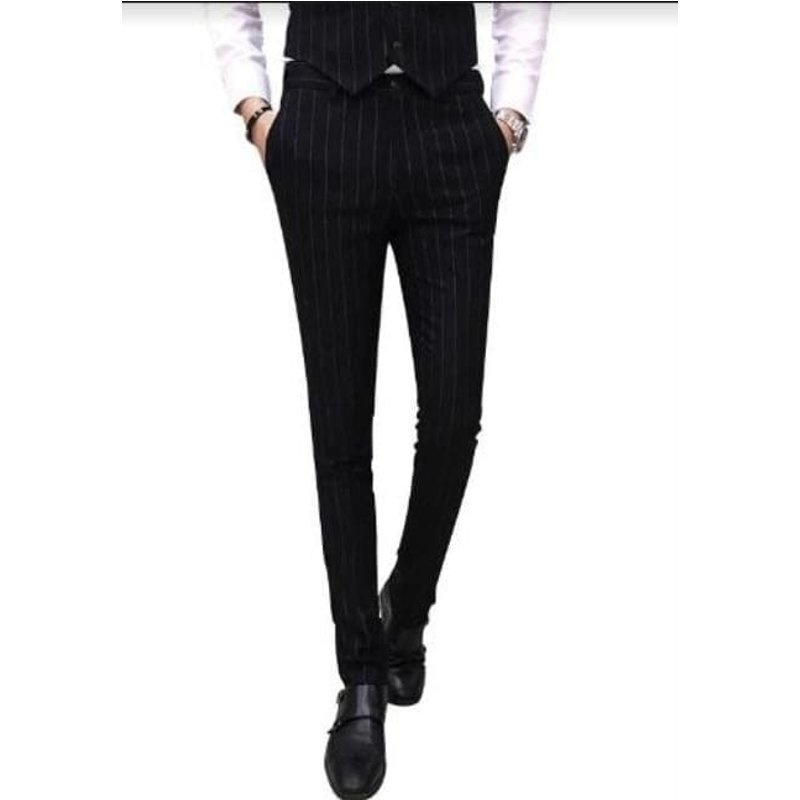 Pantalon Robe à rayures noires pour hommes - Fermeture de ceinture à rayures — Ceinture en cuir